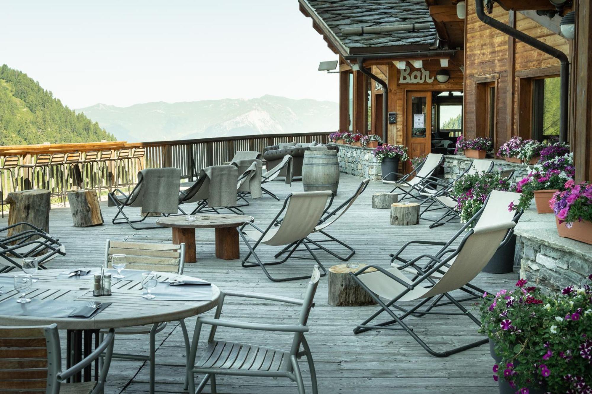 Hotel Carlina By Les Etincelles La Plagne Eksteriør billede